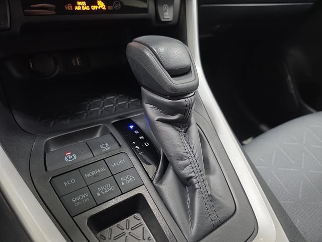 Certified 2025 Toyota RAV4 XLE AWD/4WD image 20