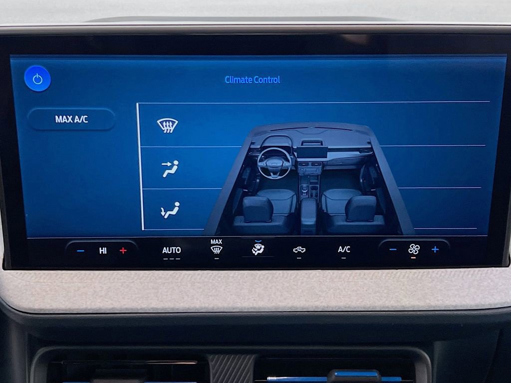 New 2026 Ford Maverick XLT image 9