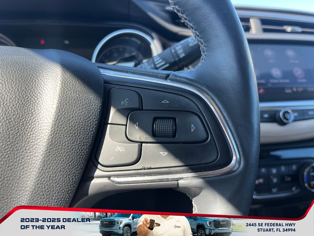 Used 2023 Buick Encore GX Essence w/ Experience Buick Package image 26