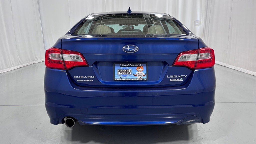 Used 2017 Subaru Legacy 2.5i Limited AWD/4WD image 6