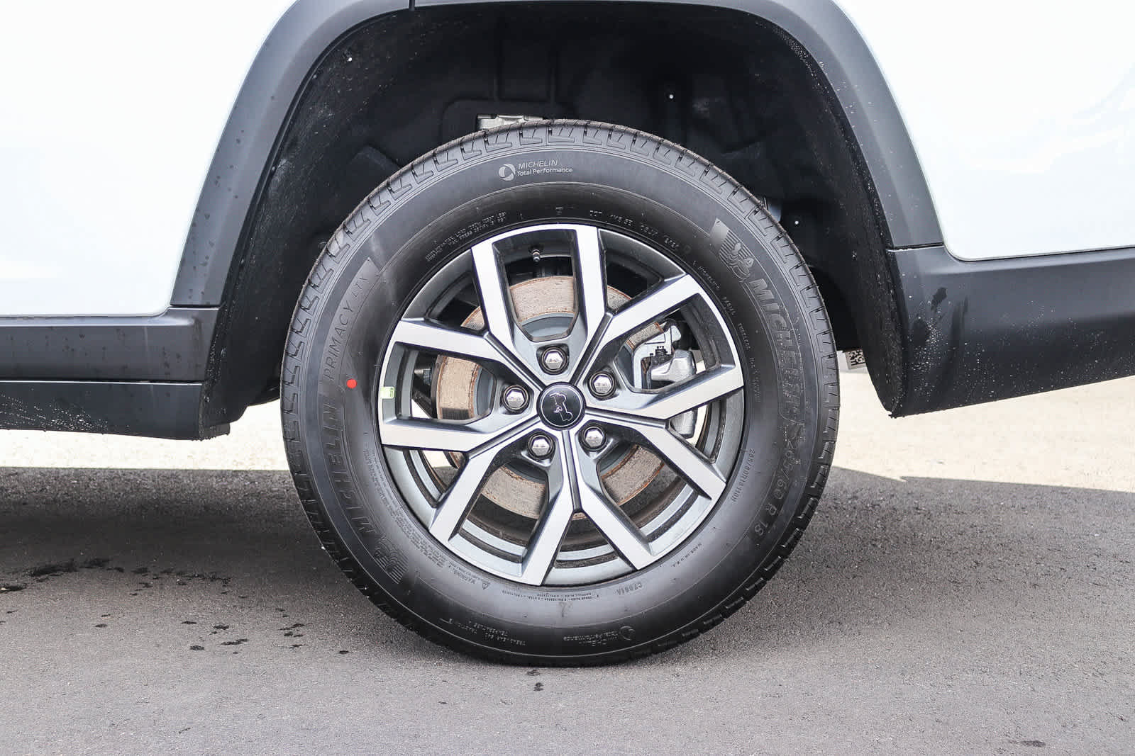 New 2027 Jeep Grand Cherokee L Laredo AWD/4WD image 11