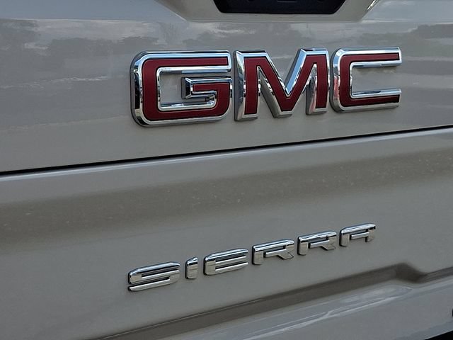 Used 2026 GMC Sierra 2500 AT4X AWD/4WD image 33