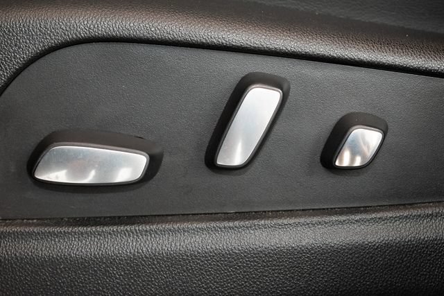 Used 2023 Cadillac XT6 Sport w/ LPO, Floor Liner Package AWD/4WD image 24