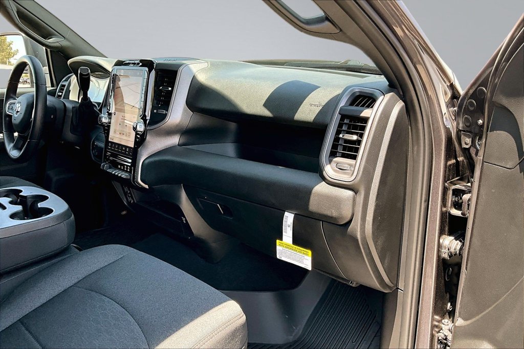 New 2026 RAM 2500 Tradesman AWD/4WD image 17