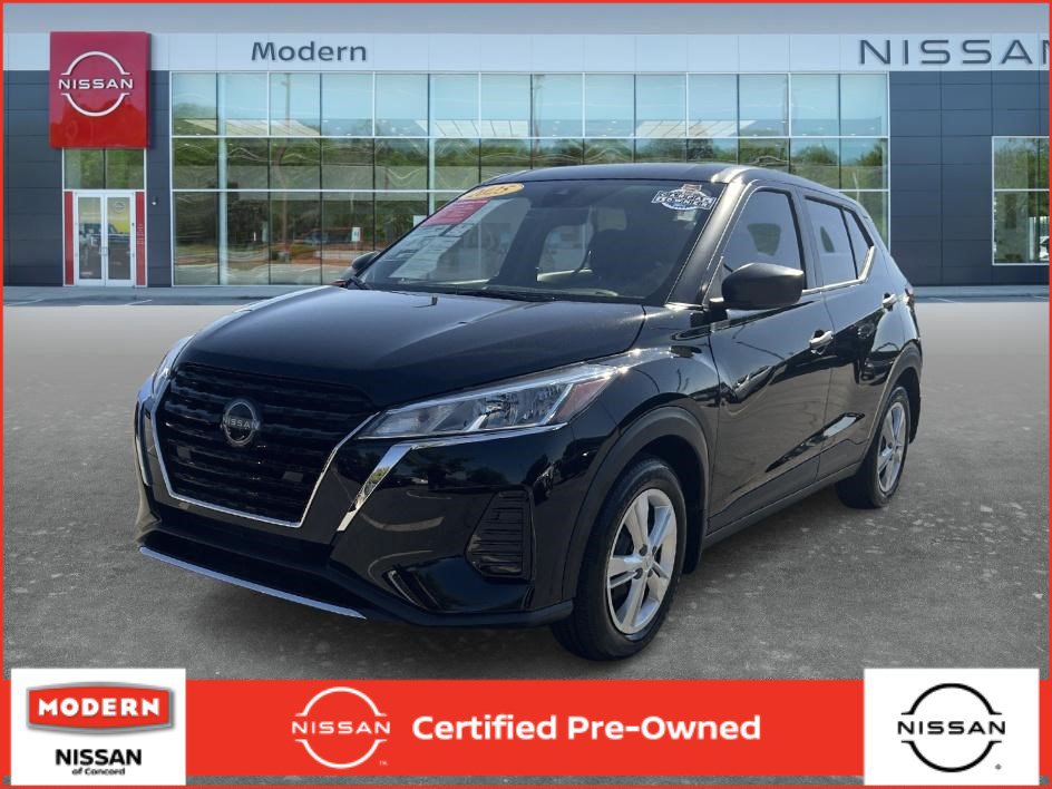 Certified 2025 Nissan Kicks Play S FWD image 1