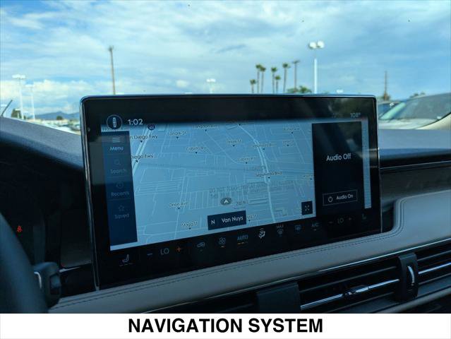 New 2025 Lincoln Corsair Grand Touring w/ Rear Removable Package Tray image 10