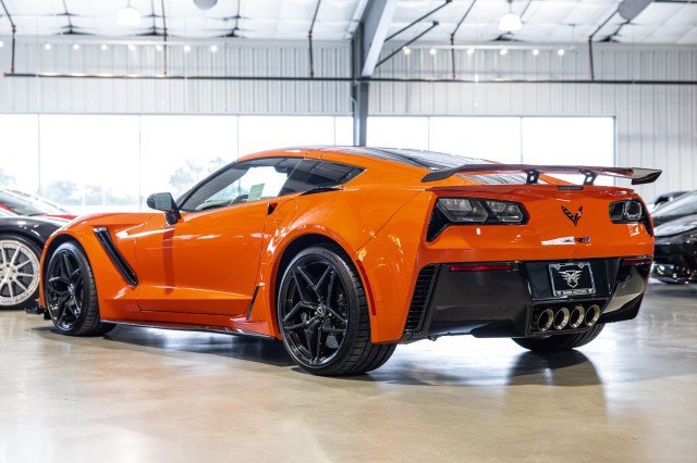 Used 2019 Chevrolet Corvette ZR1 RWD image 4