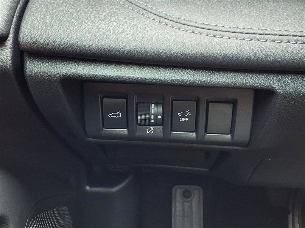 Certified 2025 Subaru Outback Touring XT image 9