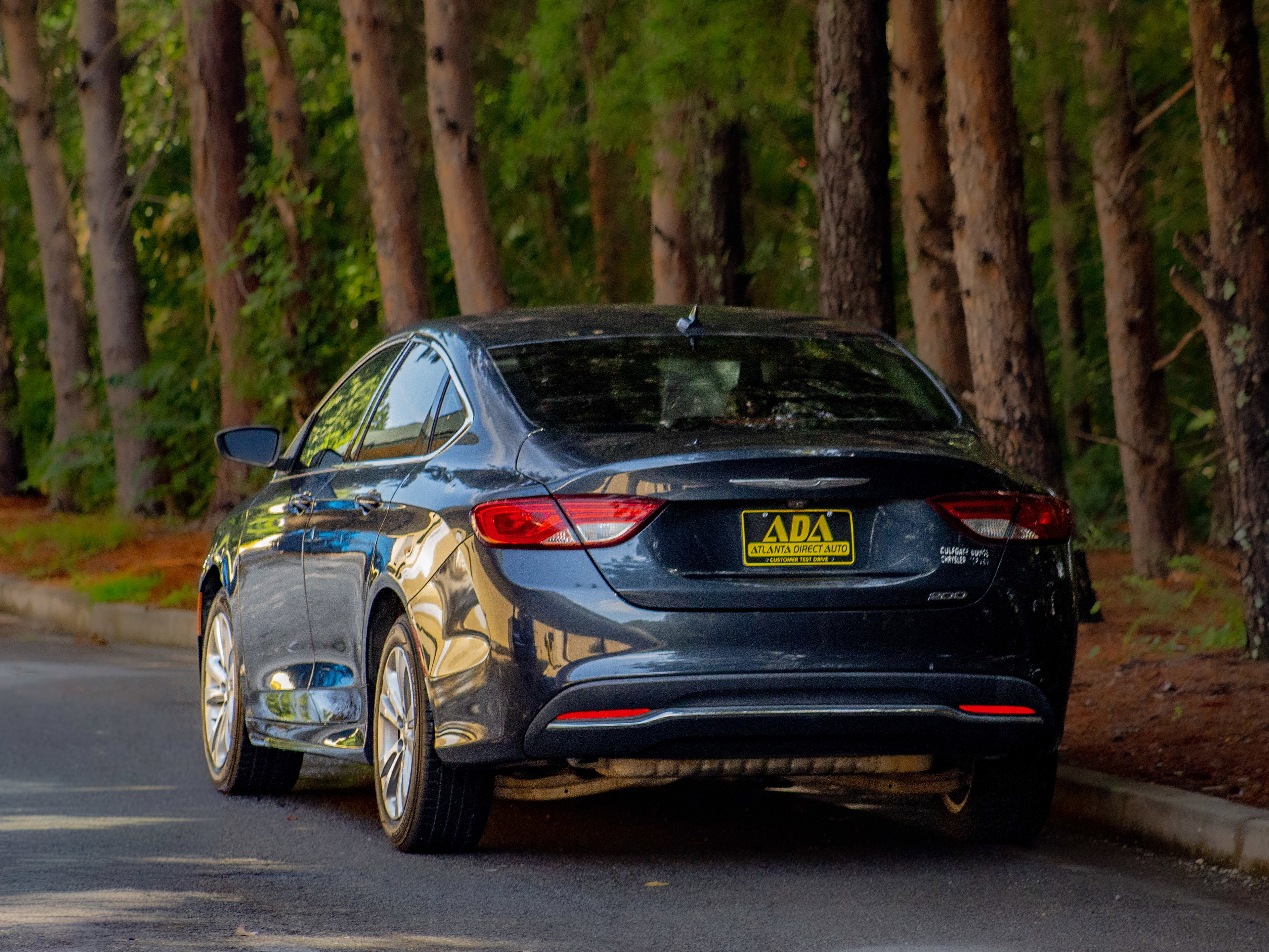 Used 2017 Chrysler 200 Limited Platinum image 45