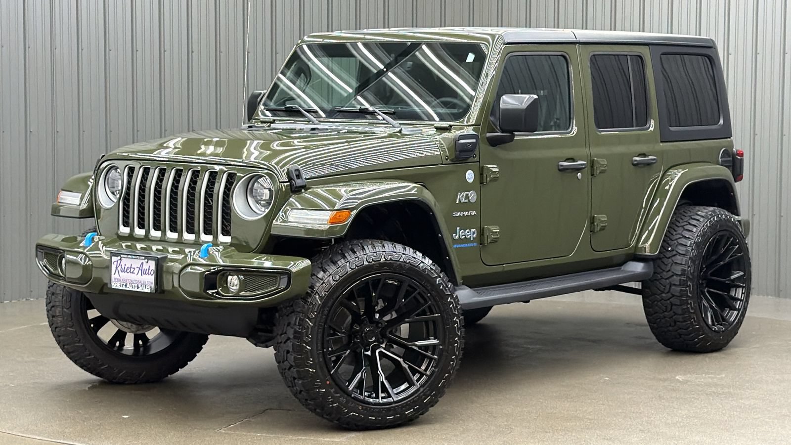 Used 2023 Jeep Wrangler Unlimited Sahara w/ Cold Weather Group
