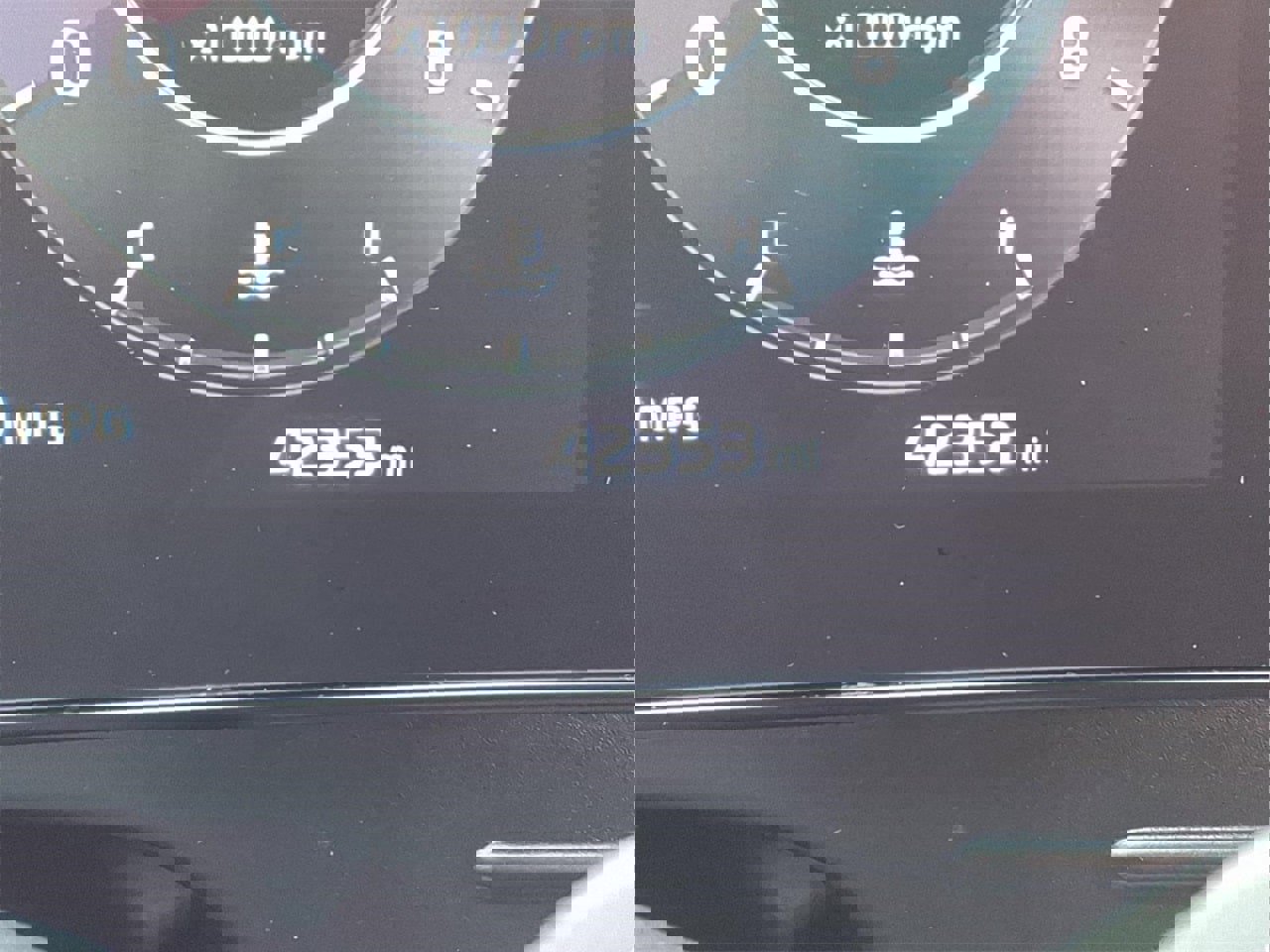 Used 2023 Kia Sportage SX image 30