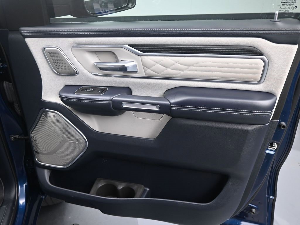 Used 2022 RAM 1500 Limited image 3