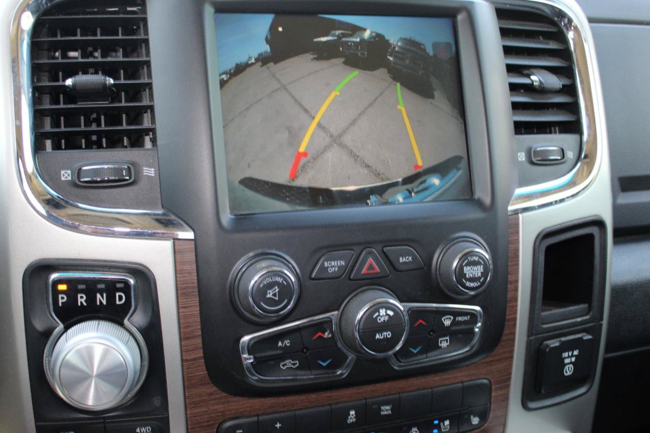Used 2016 RAM 1500 Laramie w/ Convenience Group AWD/4WD image 29
