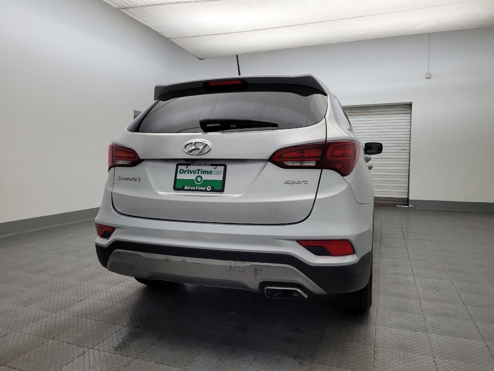 Used 2018 Hyundai Santa Fe Sport image 7