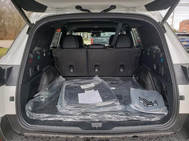 New 2026 Subaru Outback Touring XT image 5