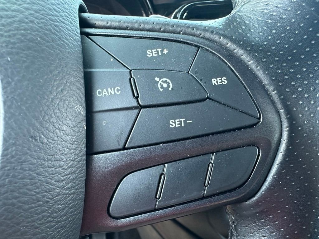 Used 2022 Dodge Durango R/T w/ Blacktop Package image 31