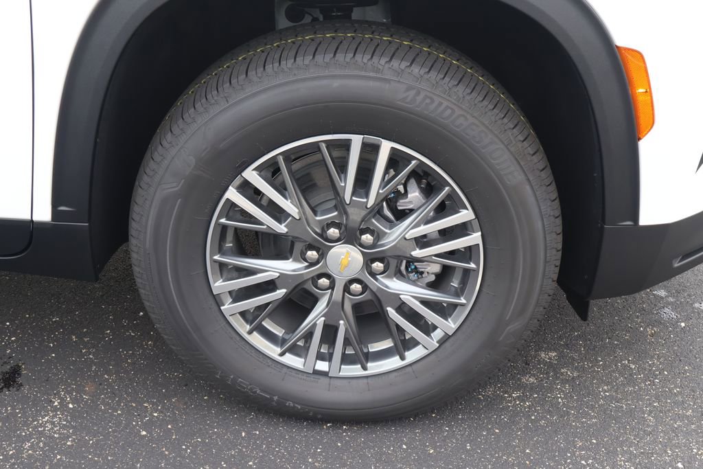 New 2026 Chevrolet Traverse LT w/ Driver Confidence Package image 5