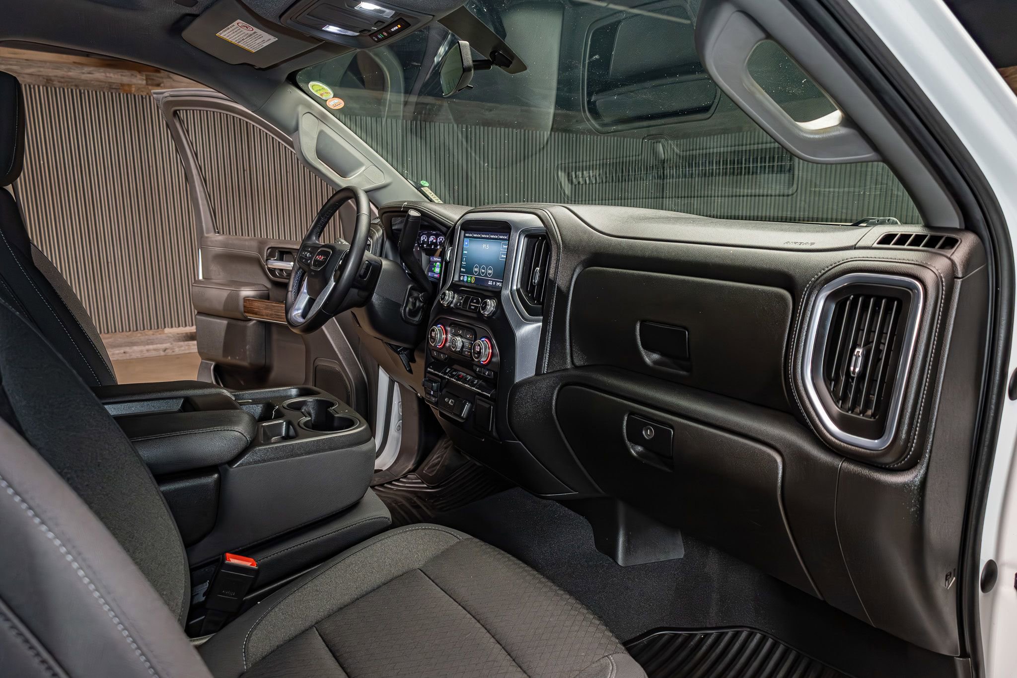 Used 2022 GMC Sierra 3500 SLE w/ SLE Value Package AWD/4WD image 13