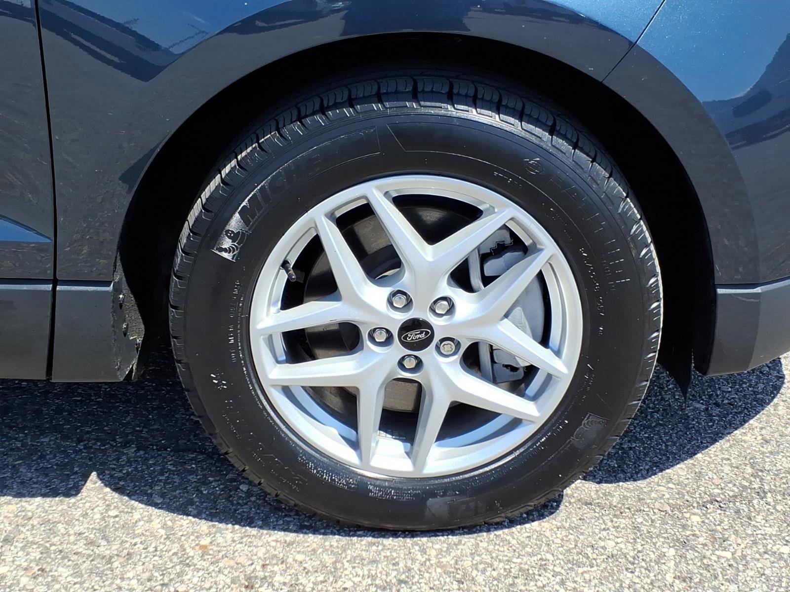 Used 2023 Ford Edge SEL w/ Convenience Package AWD/4WD image 10