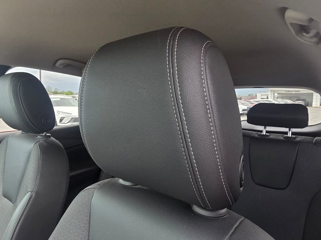 Used 2024 Buick Encore GX Preferred image 21