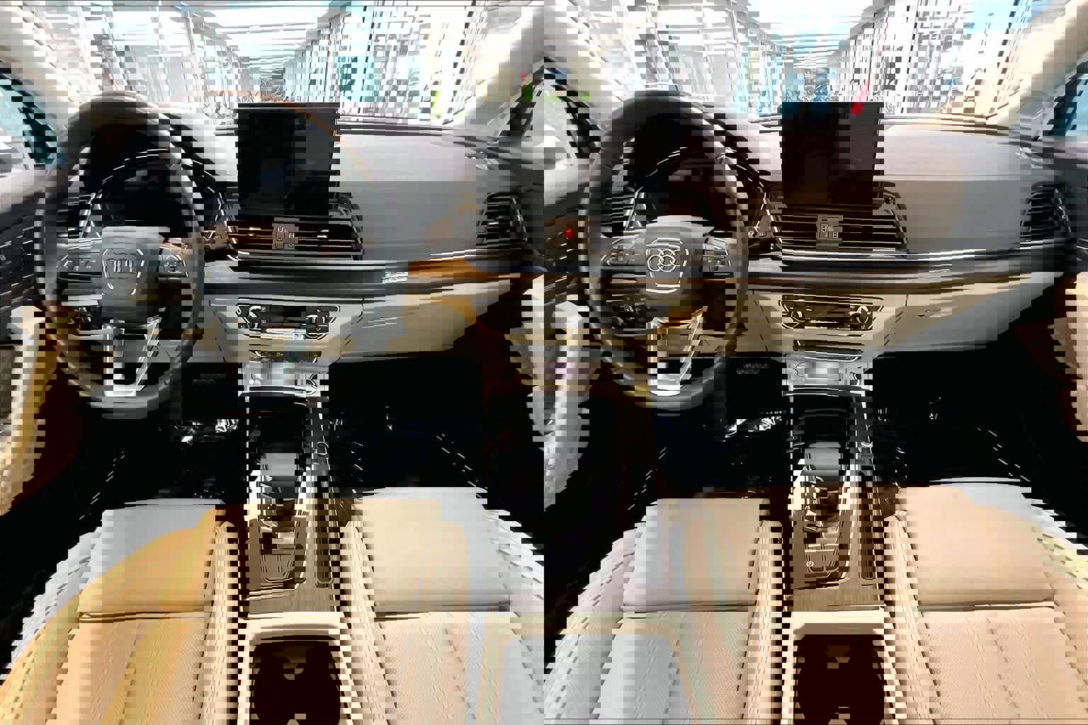 Certified 2025 Audi Q5 2.0T Premium Plus w/ Premium Plus Package image 15