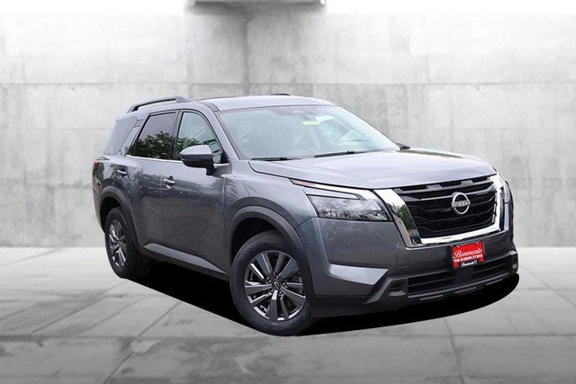 Certified 2025 Nissan Pathfinder SV FWD image 2