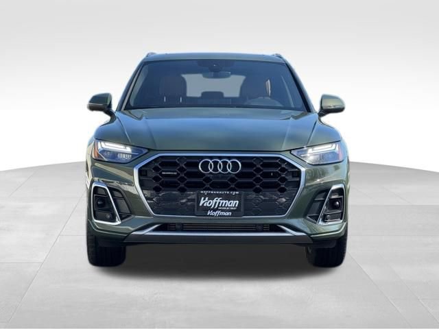 Certified 2025 Audi Q5 2.0T Premium Plus w/ Premium Plus Package image 2