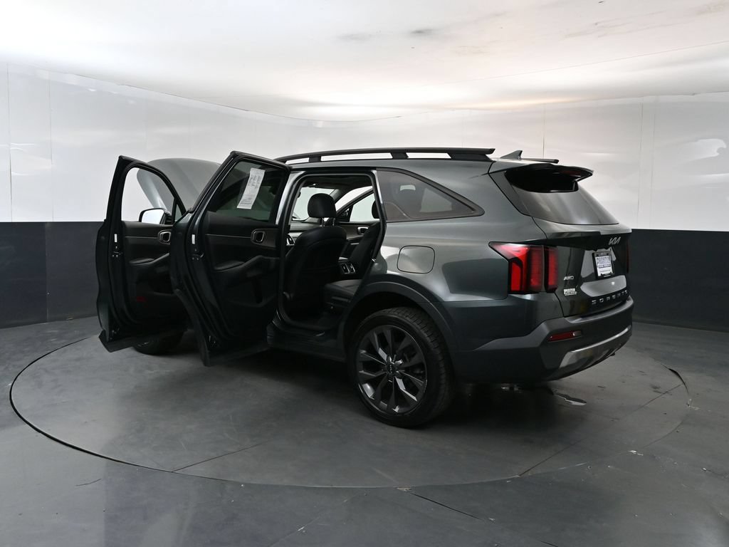 Certified 2022 Kia Sorento X-Line EX AWD/4WD image 28