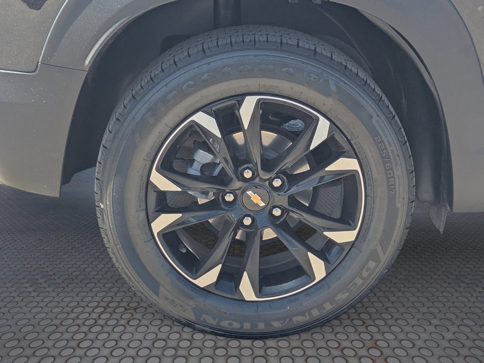 Used 2023 Chevrolet TrailBlazer LT FWD image 10