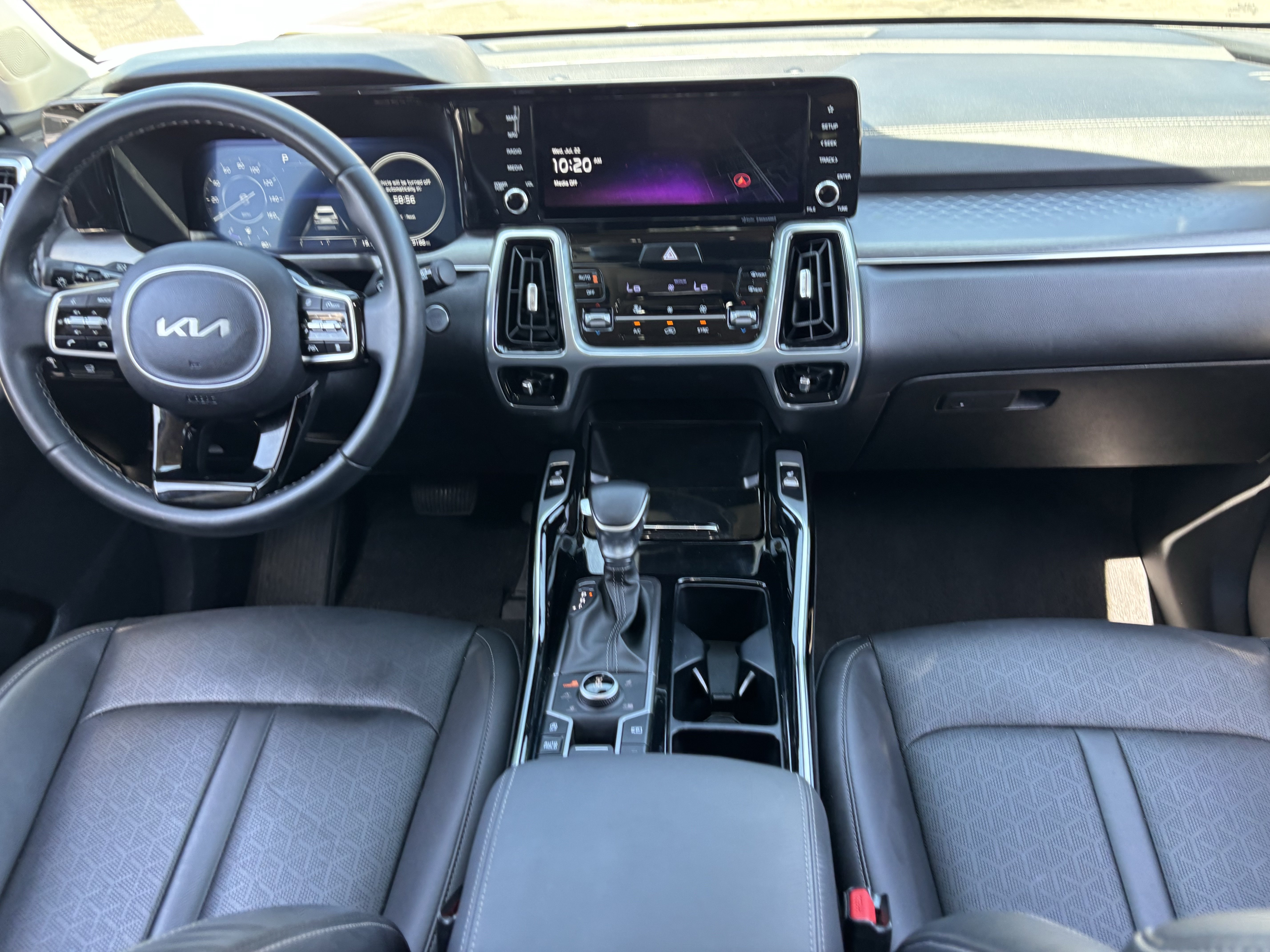 Certified 2023 Kia Sorento SX AWD/4WD image 13