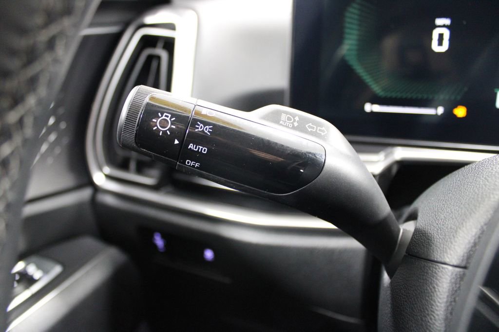 Used 2024 Kia Sorento S image 34