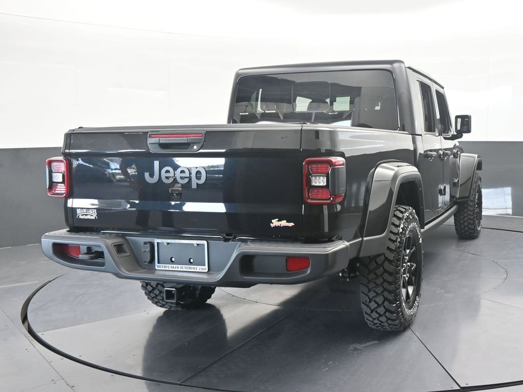 Used 2024 Jeep Gladiator Sport image 5