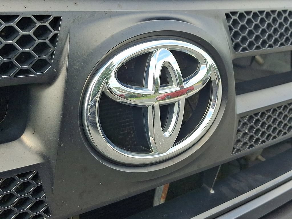 Used 2011 Toyota Tundra 4x4 CrewMax w/ TRD Rock Warrior Pkg image 35