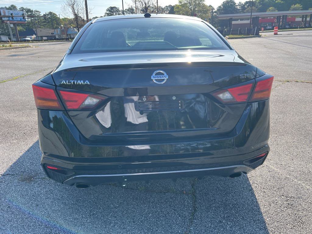 Used 2021 Nissan Altima 2.5 SR FWD image 5