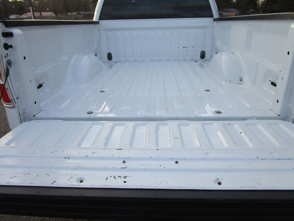 Used 2013 Ford F150 XLT w/ XLT Chrome Pkg image 13