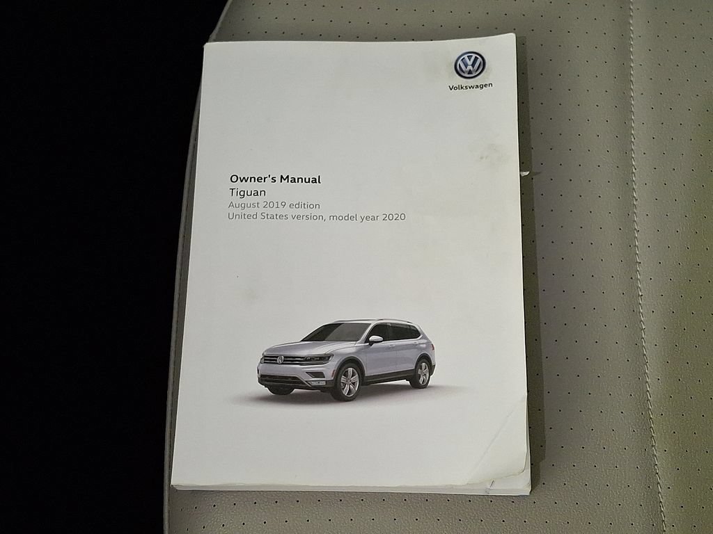 Used 2020 Volkswagen Tiguan SEL AWD/4WD image 27