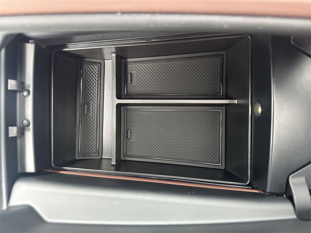 Used 2024 BMW X5 xDrive50e w/ Premium Package image 21