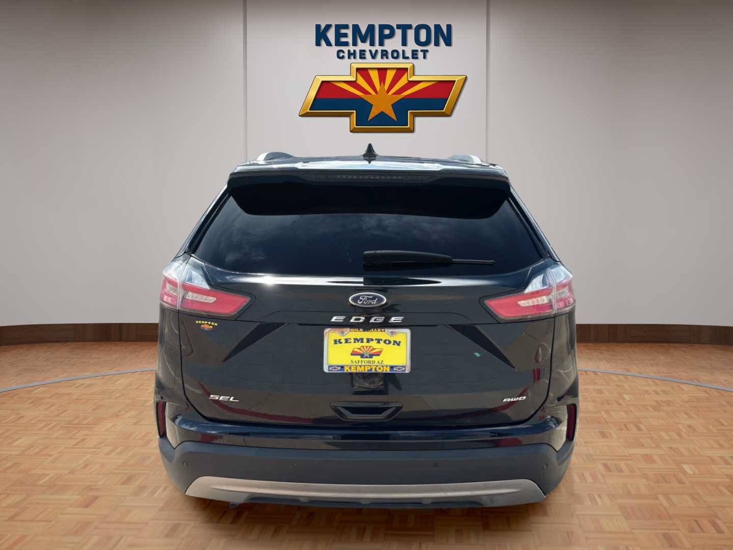 Used 2023 Ford Edge SEL w/ Convenience Package AWD/4WD image 5