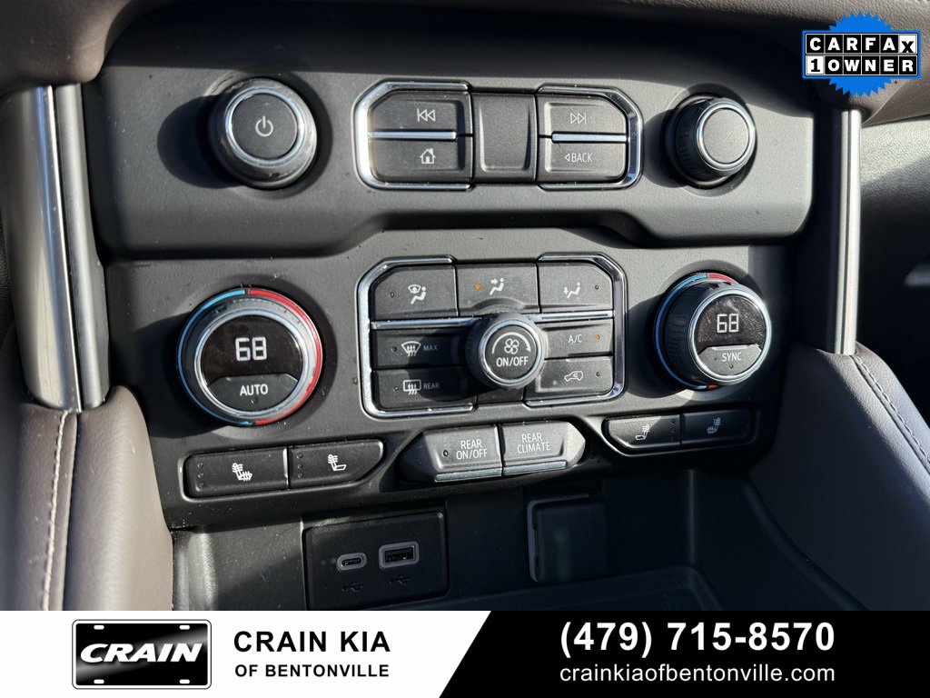 Used 2024 Chevrolet Tahoe Z71 w/ Luxury Package image 18