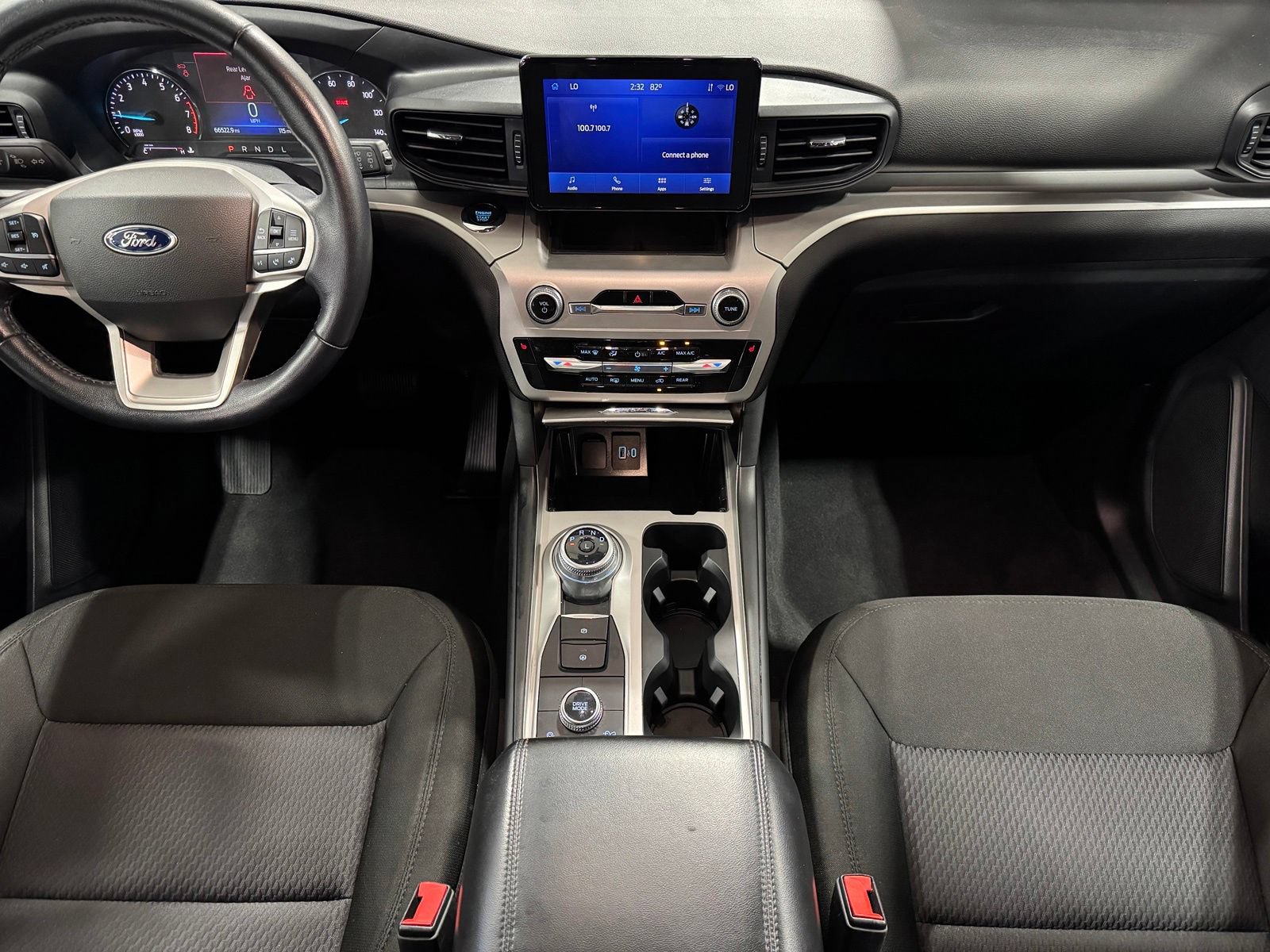 Used 2022 Ford Explorer XLT AWD/4WD image 42