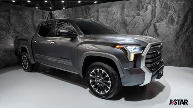 Used 2025 Toyota Tundra Limited image 27