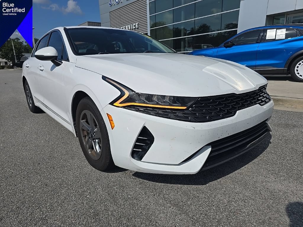 Used 2022 Kia K5 LXS FWD image 1