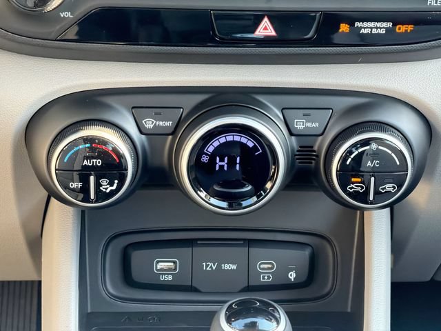 New 2026 Hyundai Venue SEL FWD image 19