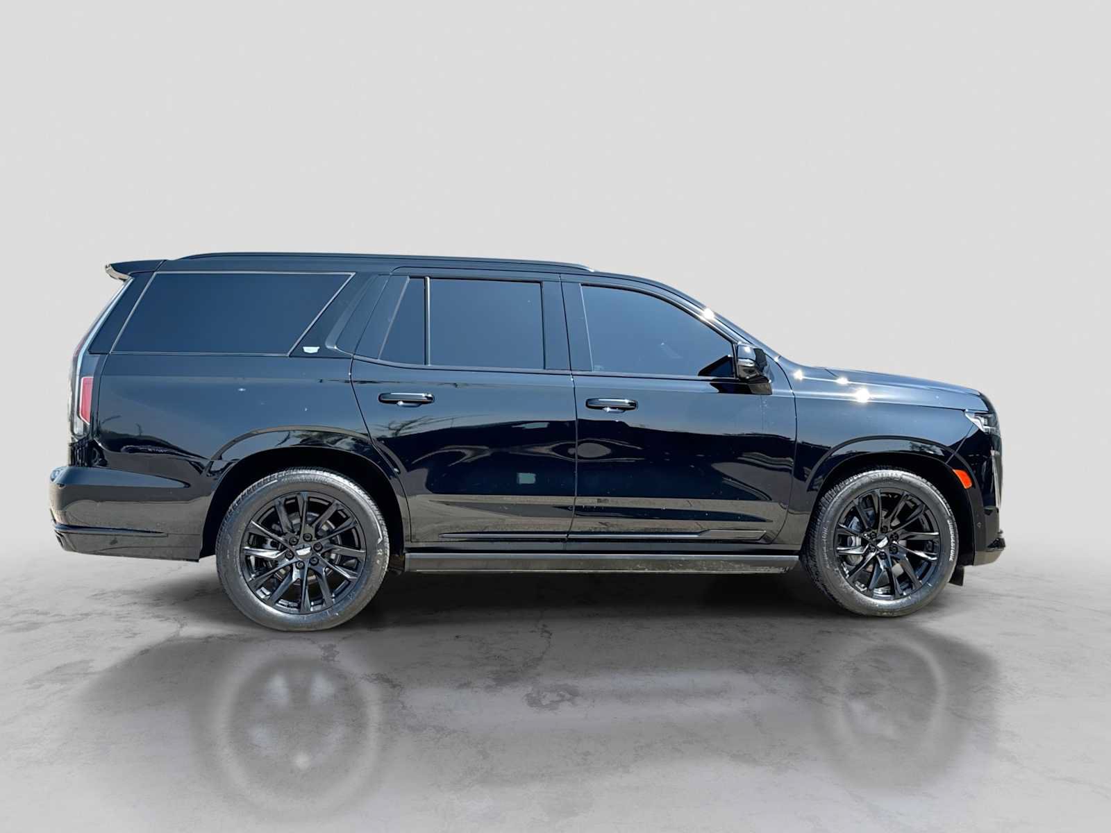 Used 2023 Cadillac Escalade Sport Platinum w/ LPO, ONYX Package AWD/4WD image 7