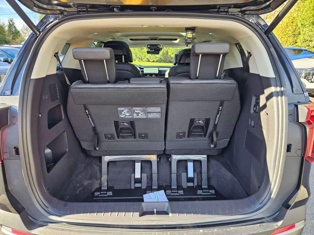 New 2026 Kia Carnival SX Prestige image 26