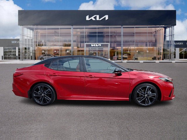 Used 2026 Toyota Camry XSE FWD image 7
