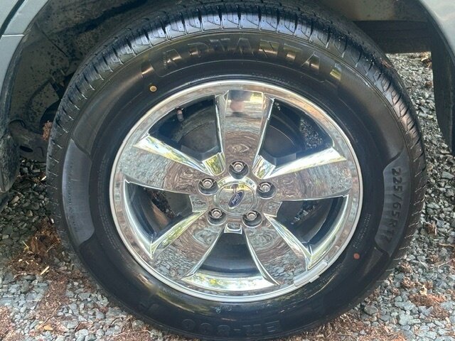 Used 2012 Ford Escape Limited FWD image 28