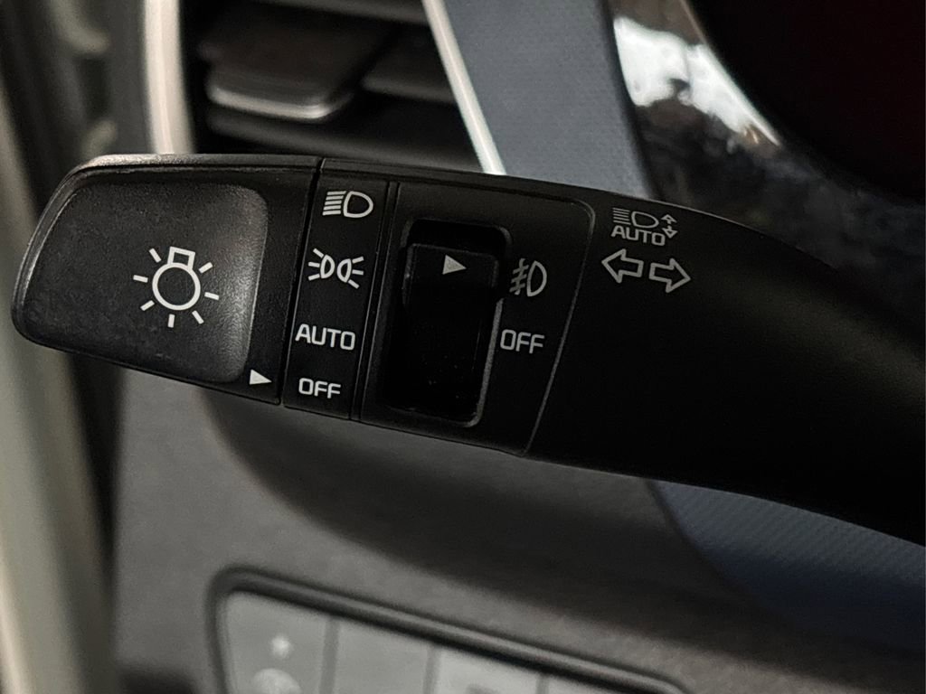 Certified 2023 Kia Seltos Nightfall Edition image 23