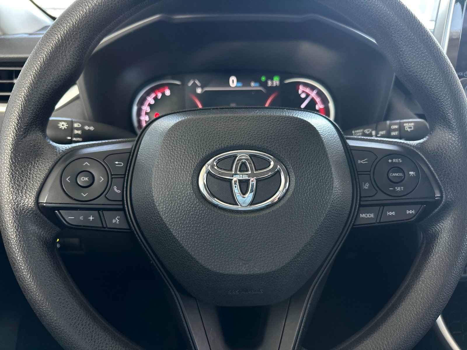 Used 2024 Toyota RAV4 XLE image 21