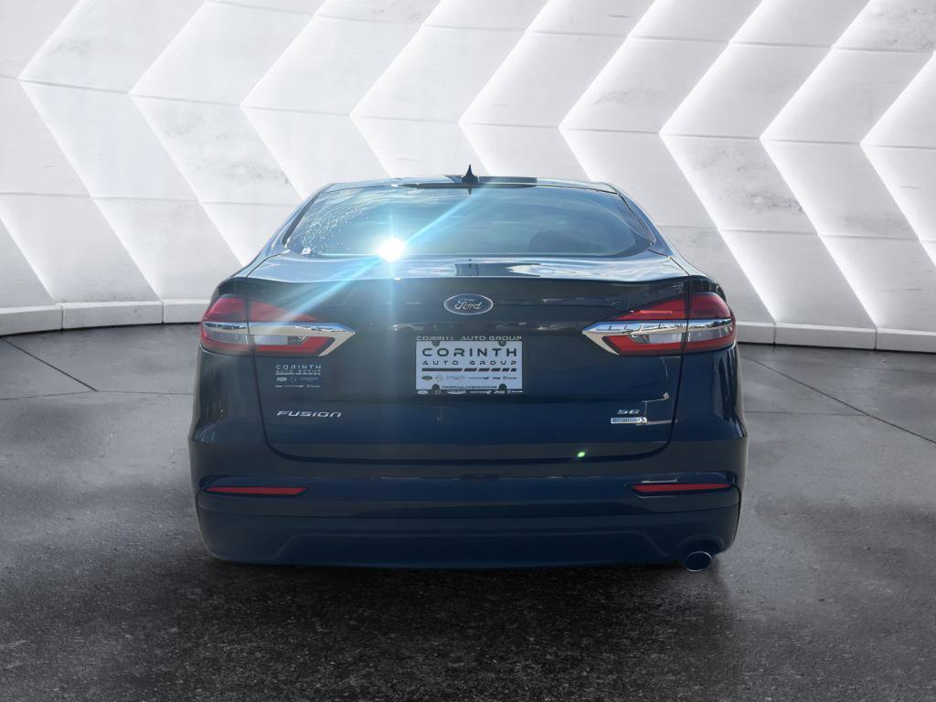 Used 2020 Ford Fusion SE image 6